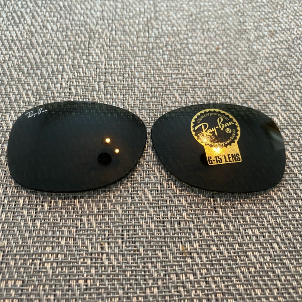 Authentic Ray-Ban replacement G-15 lenses with cleaning cloth, manufacture book